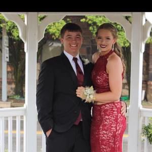 Meet your Posher, Emalee